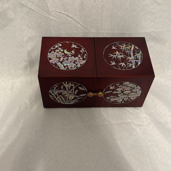 Vintage Asian Red Abalone Inlay Wood Jewelry Box Fold Out Doors - Picture 2 of 6